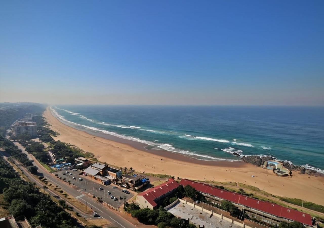 Breathtaking Sea Views At High Tide 1803 Amanzimtoti, South Africa ...